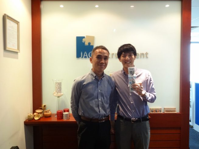 JAC Recruitment Vietnam 代表加藤さん(左)と村田さん(右)