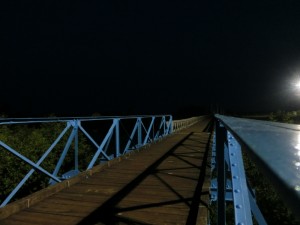 北から見たヒエンルオン橋