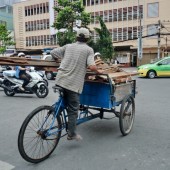 [2013/5/25]ベトナムの3輪自転車