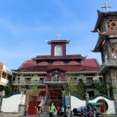 ヴィンホイ教会(Nhà Thờ Vĩnh Hội)