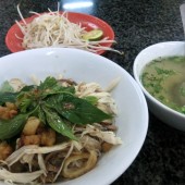 Phở Ngọc Sơn (フォーゴックソン)