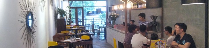 エムツーシービストロアンドカフェ(M2C Bistro & Cafe)