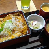 大戸屋( Ootoya Japanese Restaurant)