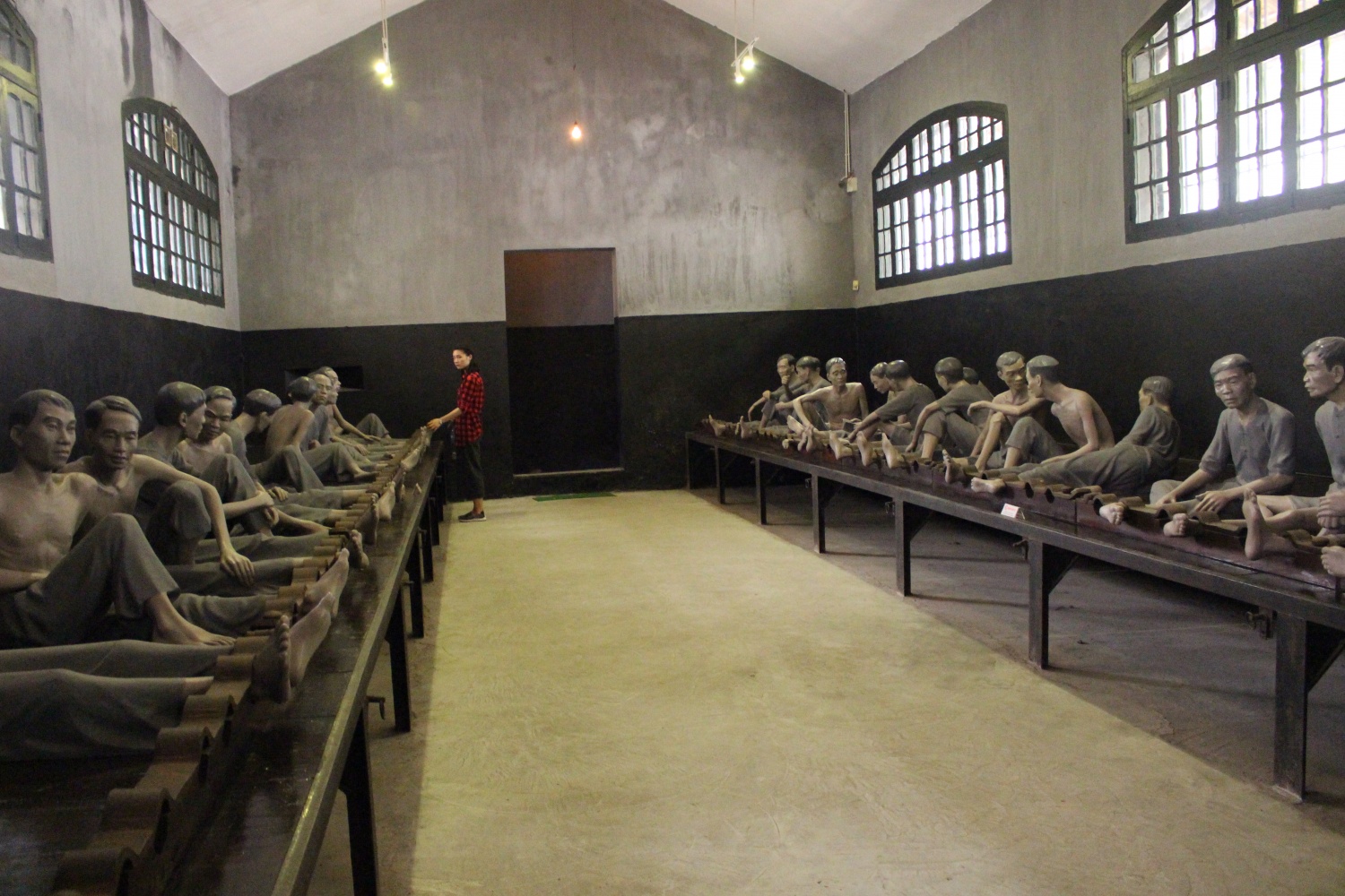ホアロー収容所 フランス統治時代のベトナムの歴史を知る博物館 ベトナビ
