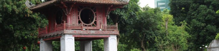 ベトナム最古の大学があった学問の中心「文廟」