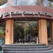 コーヒー・ビーン・アンド・ティー・リーフ・レタントン通り店(The Coffee Bean & Tea Leaf - Le Thanh Ton)