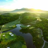 リゾート地ダナンは東南アジア有数のゴルフスポット