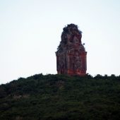 Tháp Thốc Lốc( 金塔)